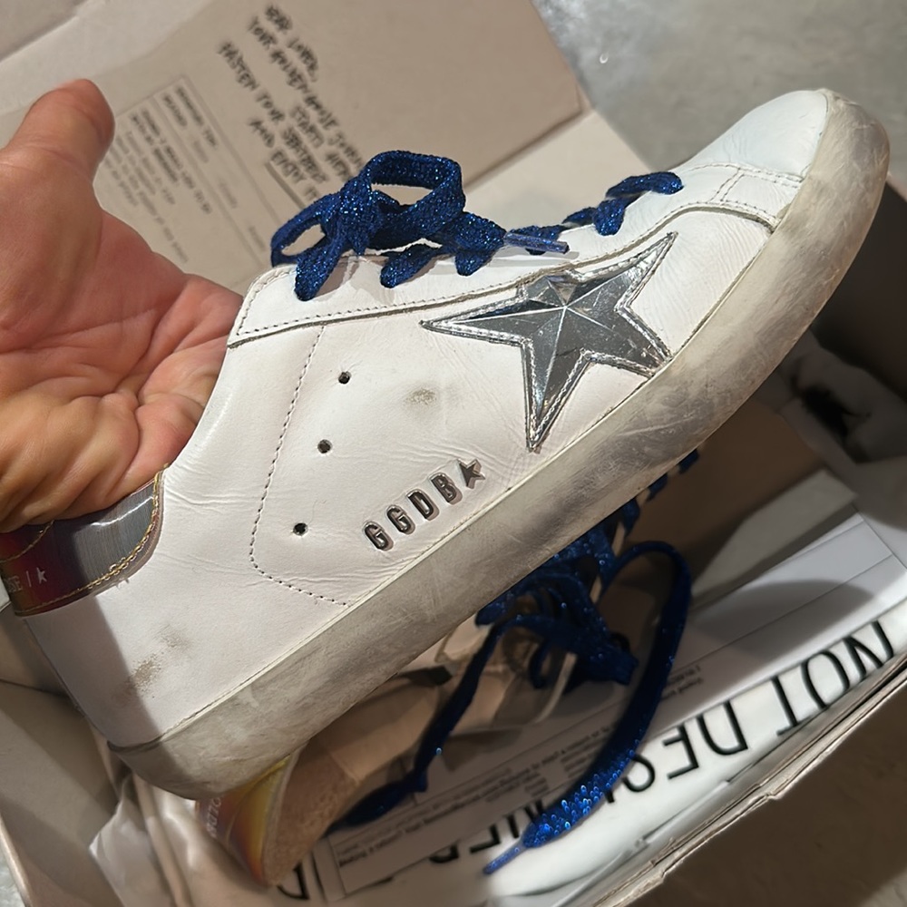 Golden goose NEVER WORN